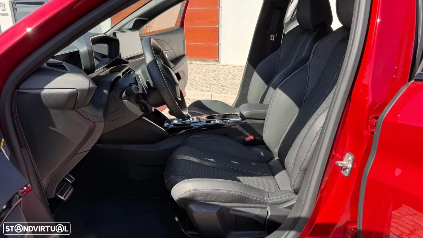 Peugeot 208 1.2 PureTech GT Line EAT8 - 18