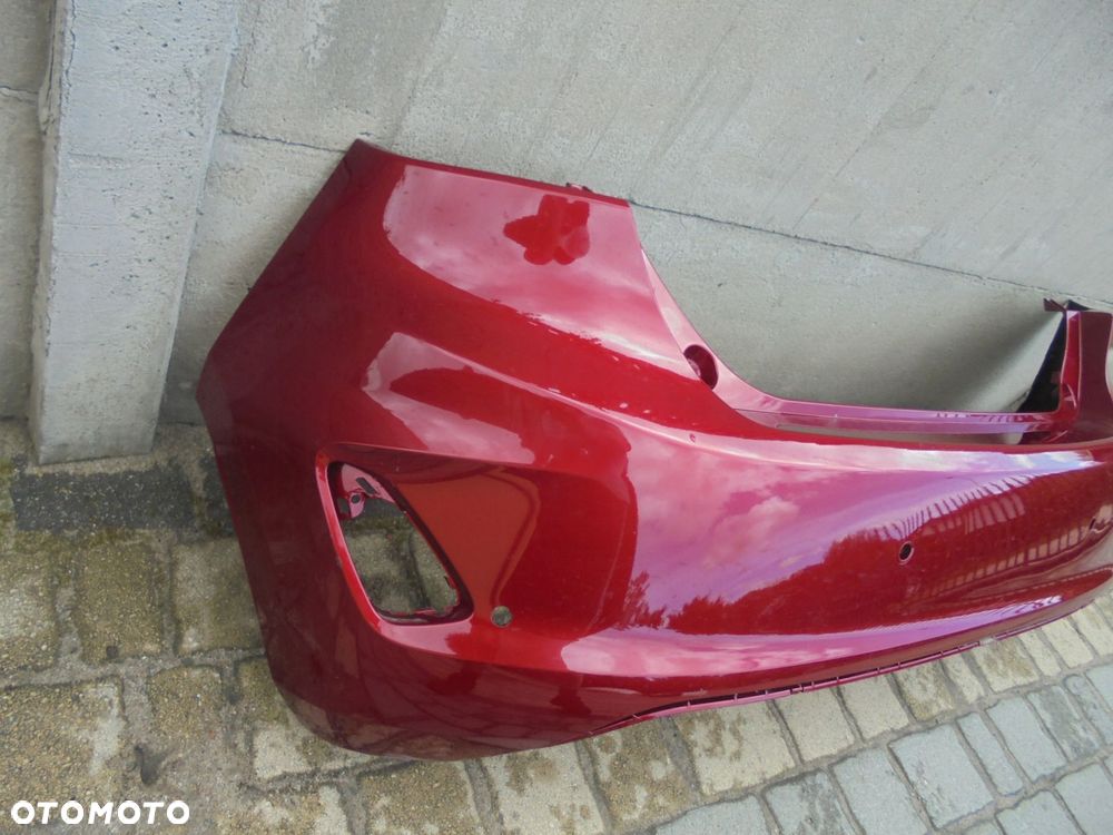 FORD FIESTA MK8 - zderzak tylny - 2