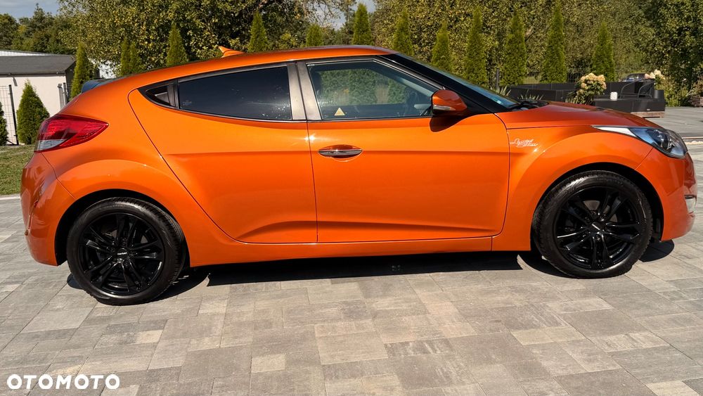 Hyundai Veloster 1.6 GDI Premium - 6