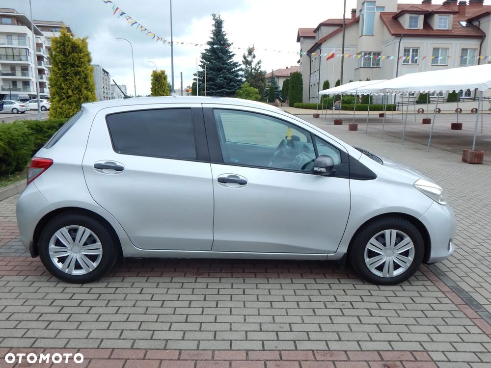 Toyota Yaris 1.33 Sol - 5