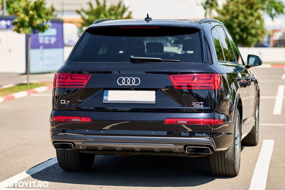 Audi Q7 3.0 TFSI Quattro Tiptronic - 4