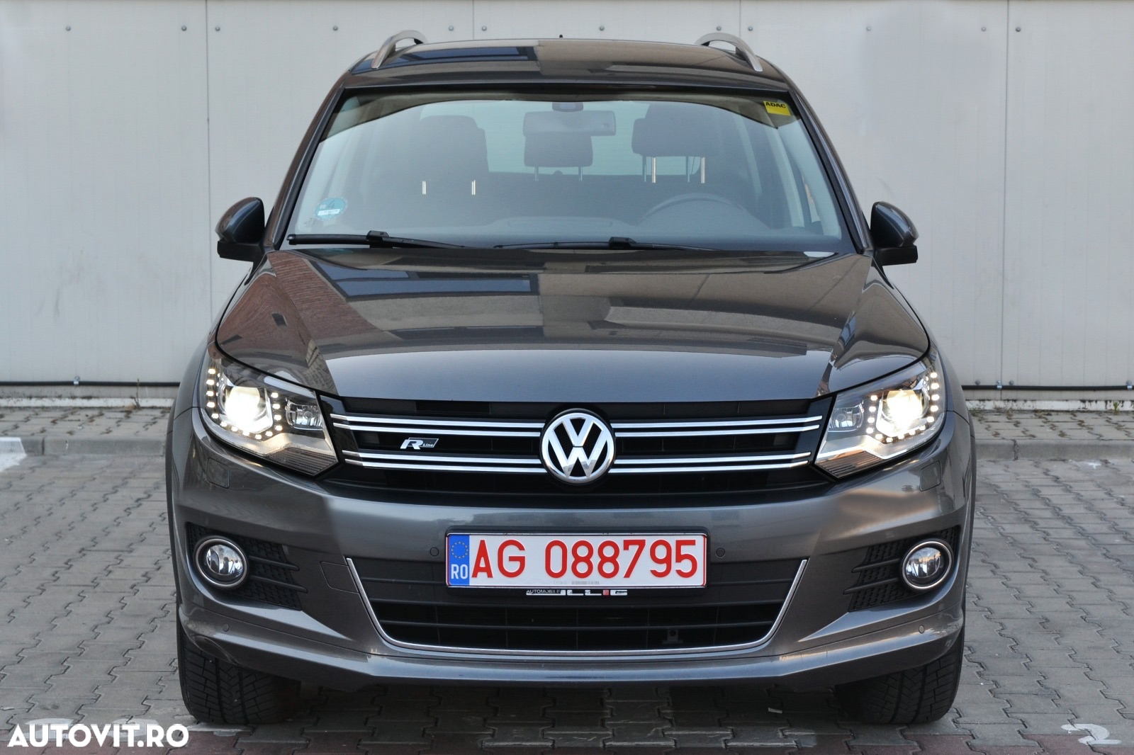 Volkswagen Tiguan 2.0 TDI SCR 4MOTION DSG R-Line - 2