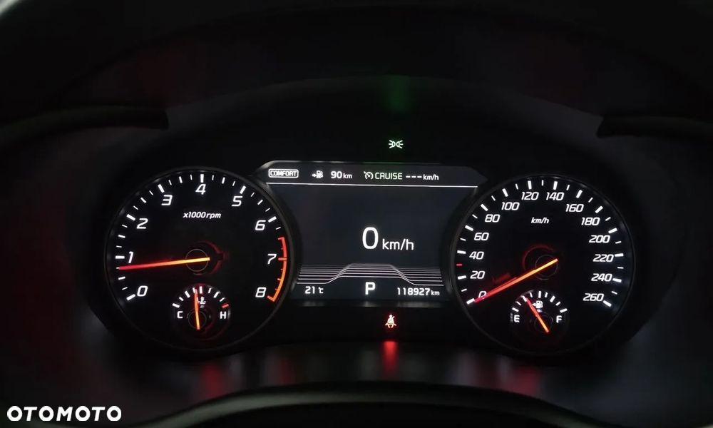 Kia Stinger - 12