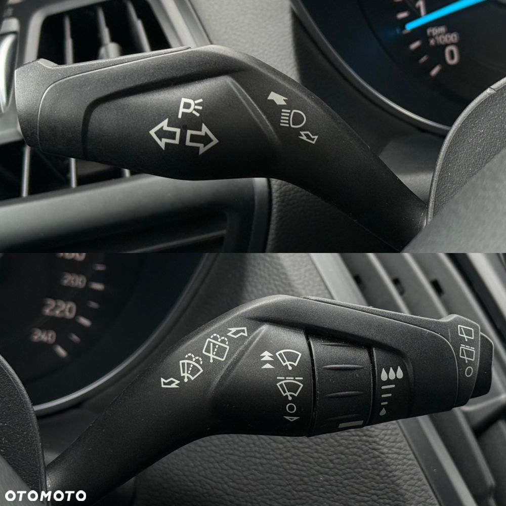 Ford Kuga 1.5 EcoBoost 2x4 Cool & Connect - 12