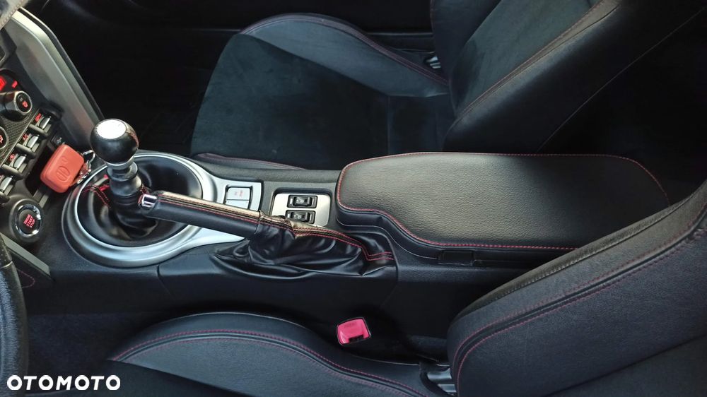 Toyota GT86 2.0 Prestige - 23