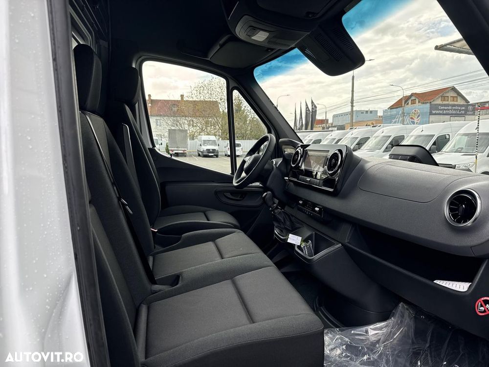 Mercedes-Benz Sprinter 317 Furgon Extra-Lung 15.5 mc - 9