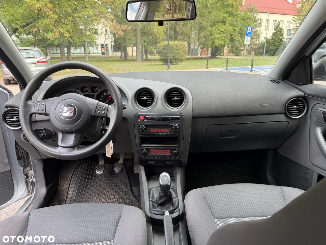 Seat Ibiza ver-1-4-16v-stylance - 9