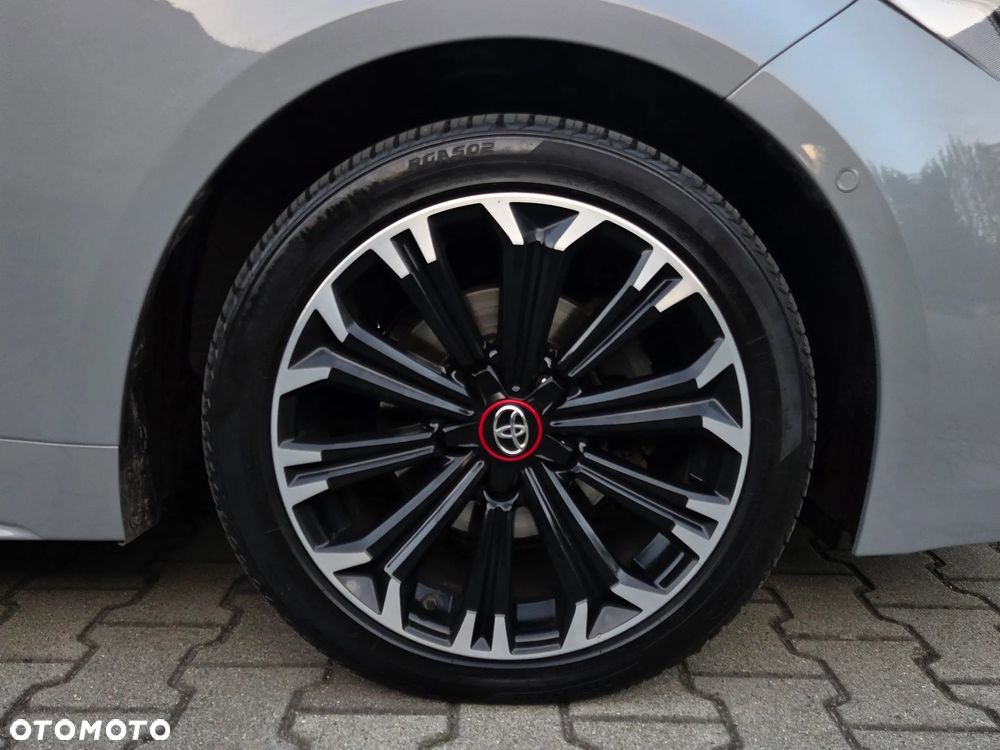 Toyota Corolla 1.8 Hybrid GR Sport - 22