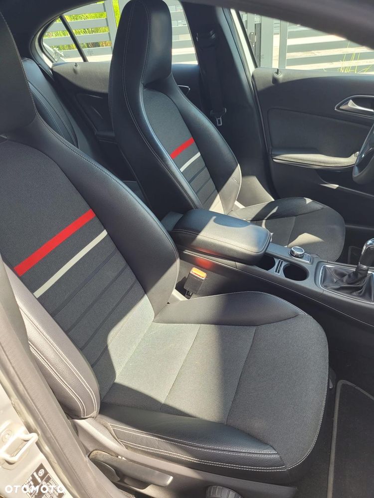 Mercedes-Benz Klasa A 180 (BlueEFFICIENCY) Style - 11