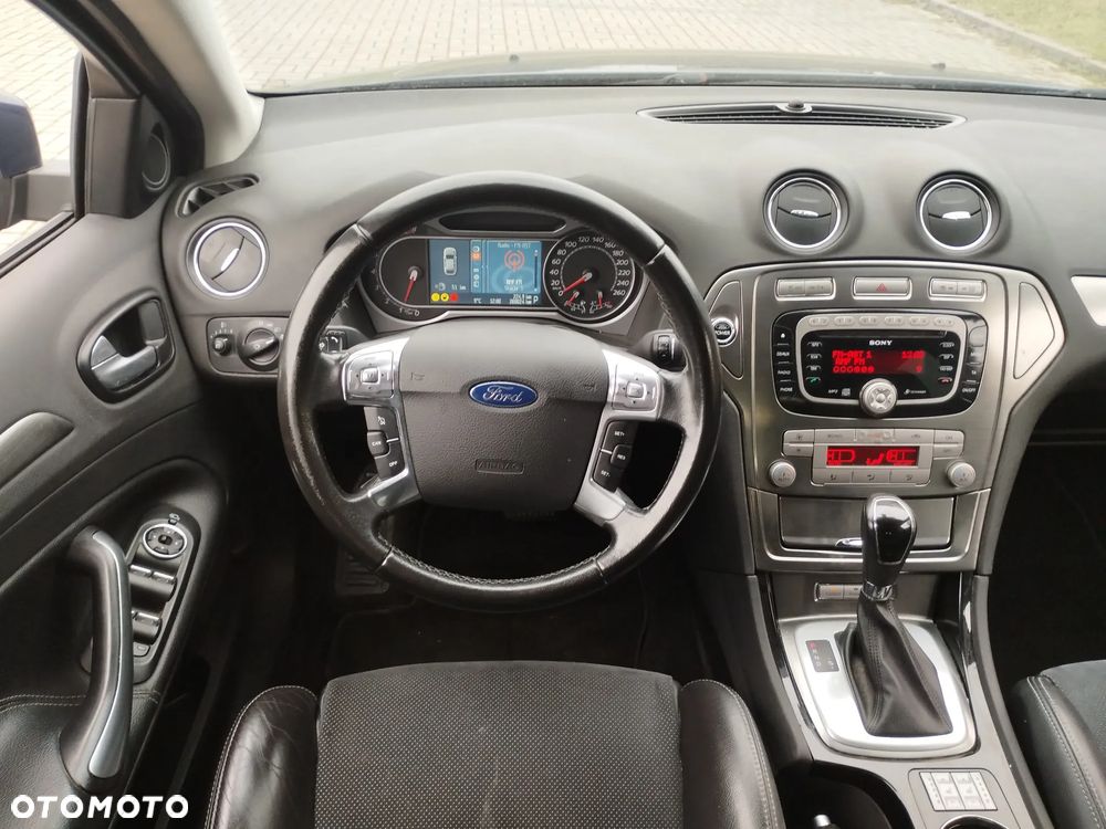 Ford Mondeo - 14