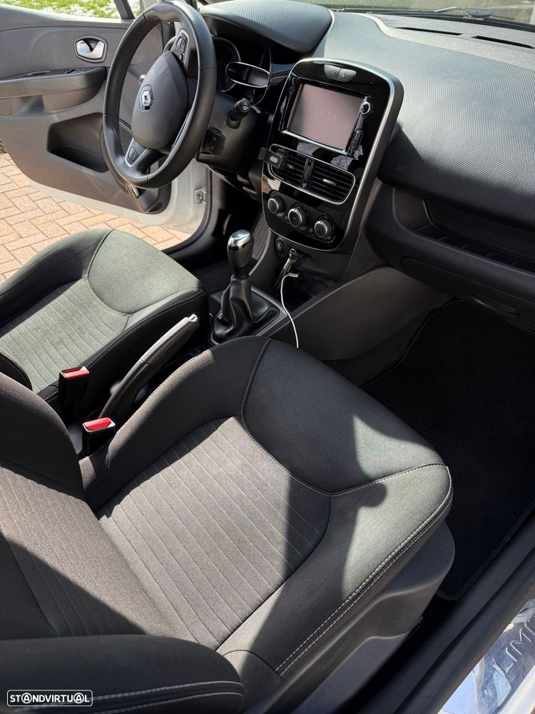 Renault Clio 1.5 dCi Limited EDition - 9