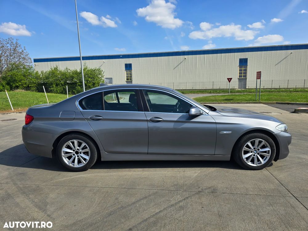 BMW Seria 5 520d Aut. - 12