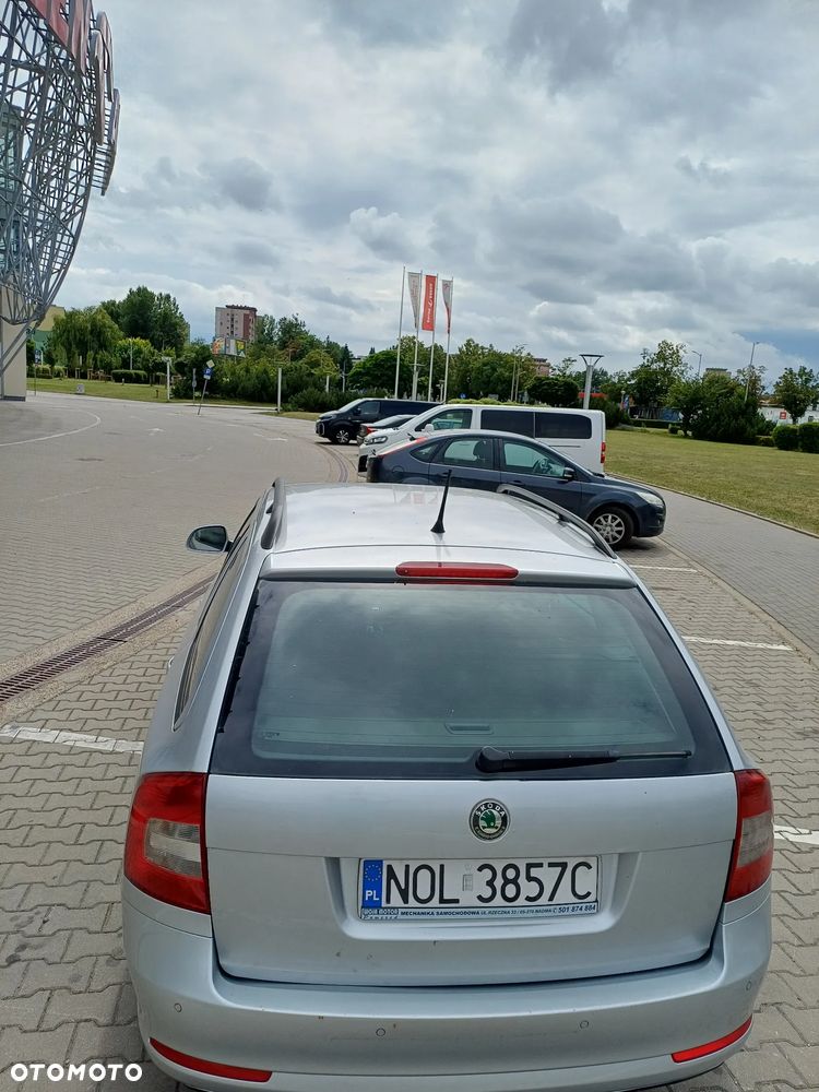Skoda Octavia 1.8 TSI Family Plus - 4