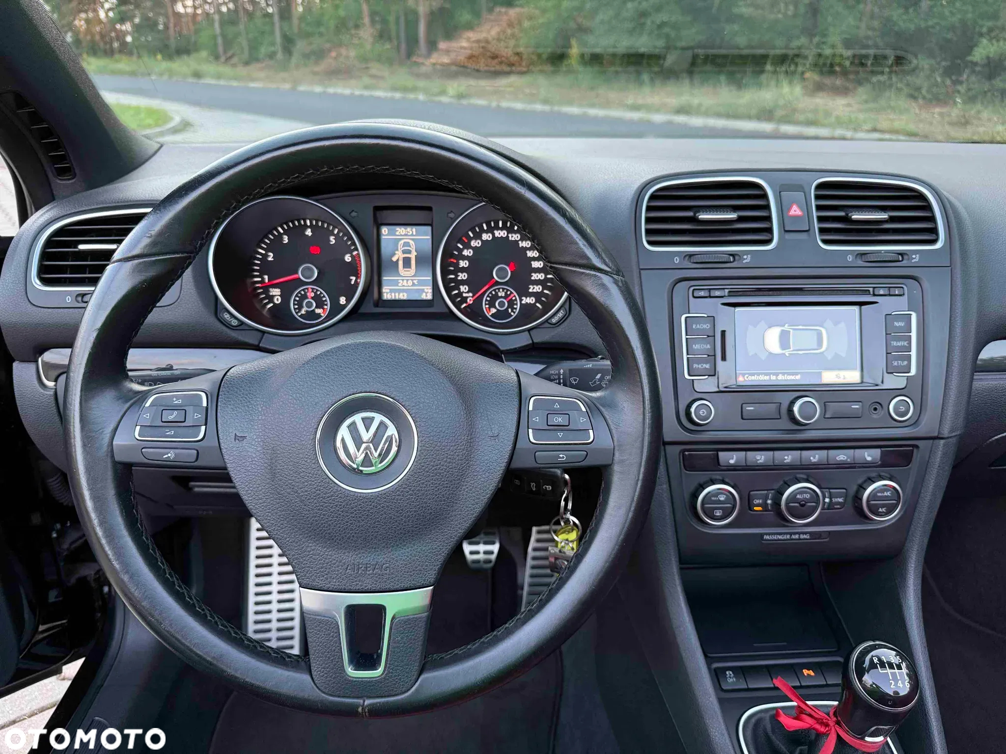 Volkswagen Golf - 32