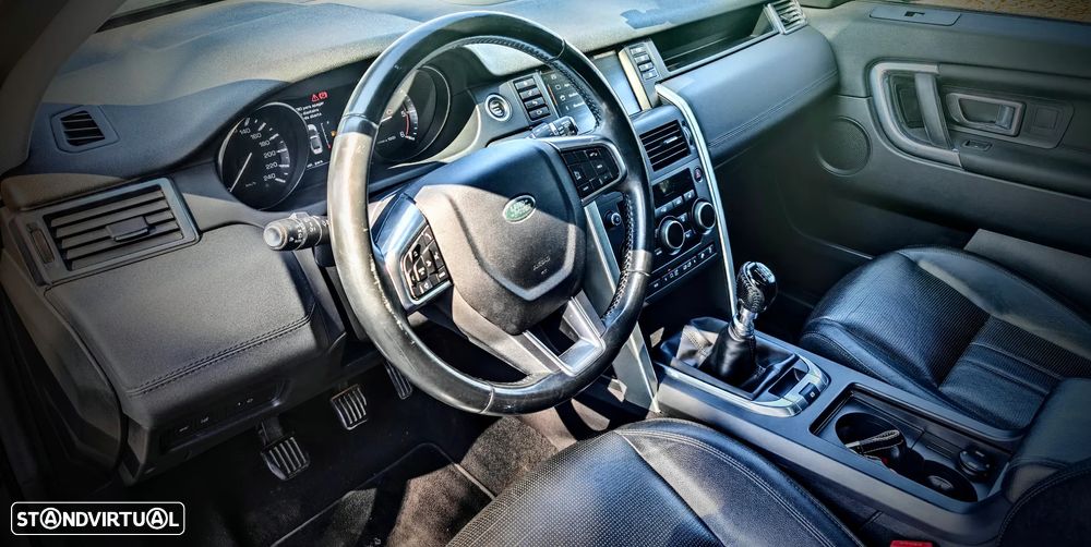 Land Rover Discovery Sport TD4 HSE Luxury - 10