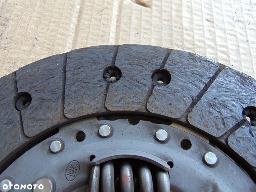 Koło dwumasowe dwumasa sprzęgło Mercedes W163 ML 270 2.7 CDI - 12
