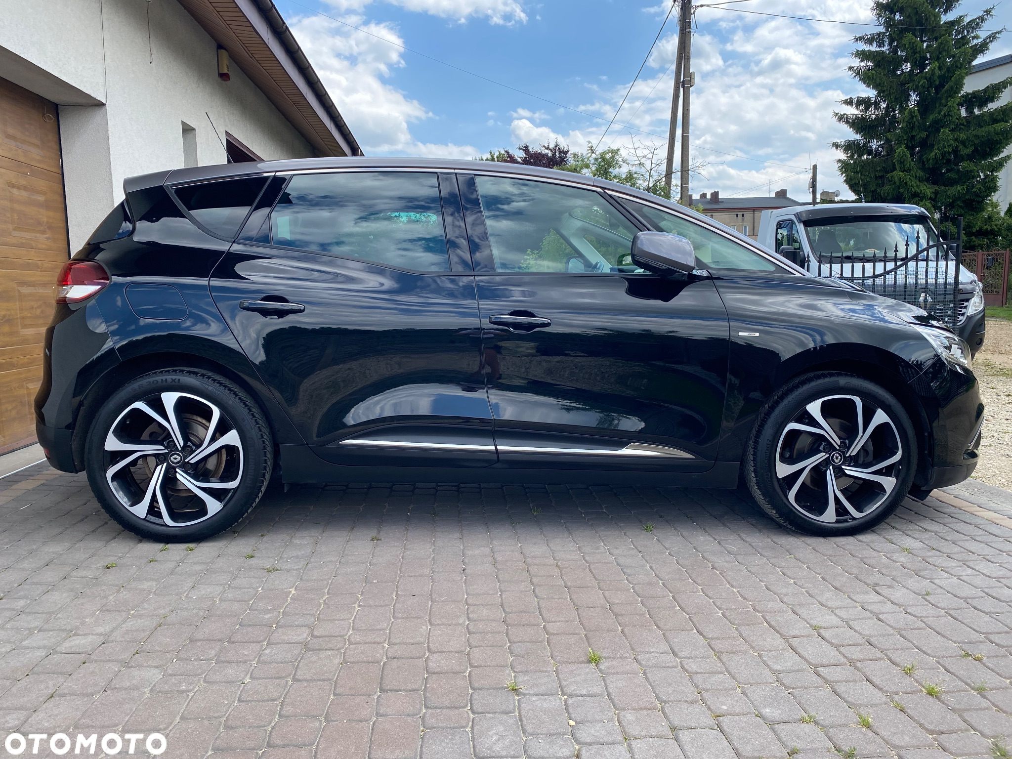 Renault Scenic 1.6 dCi Bose - 10