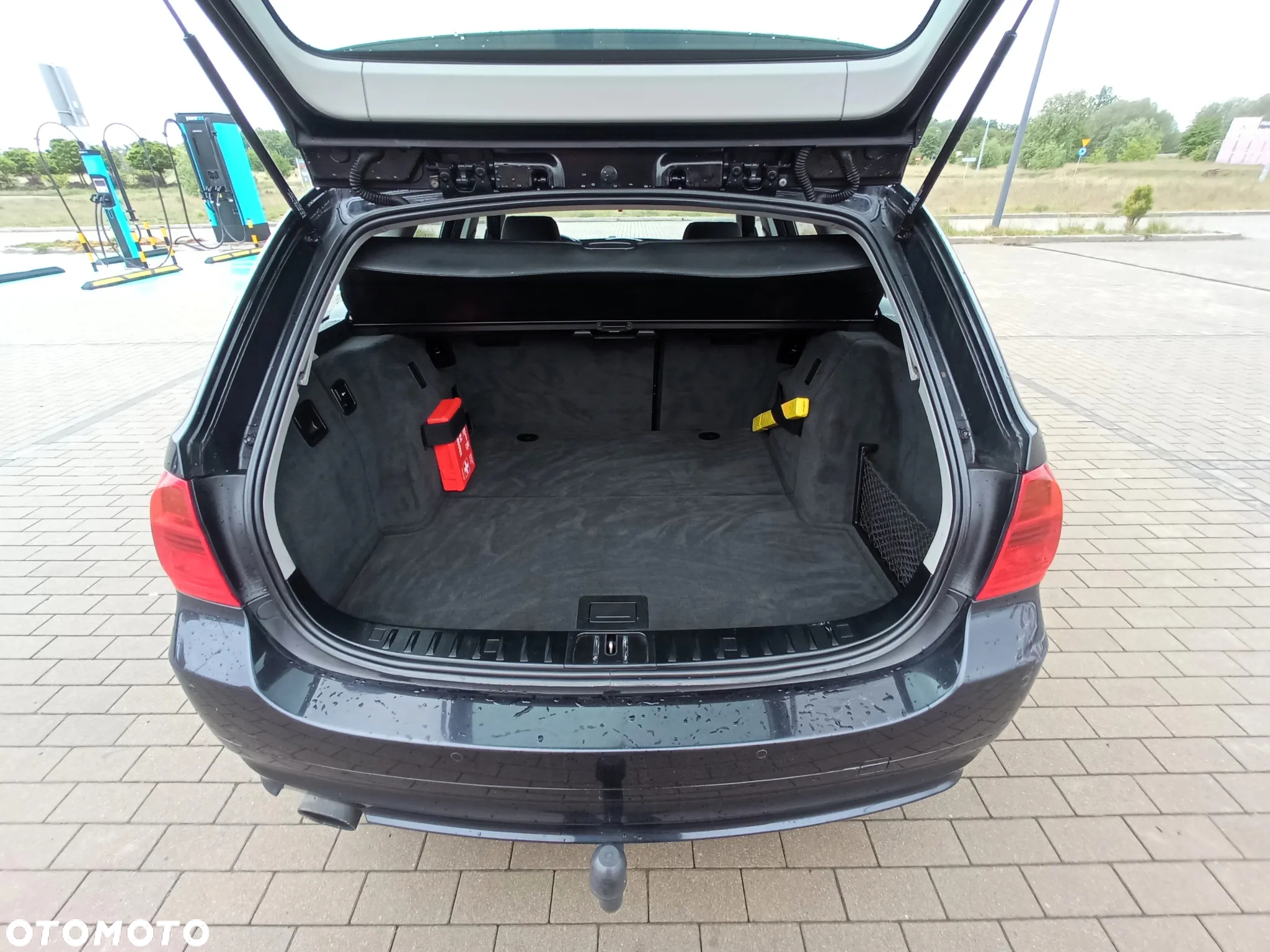 BMW Seria 3 318i Touring Edition Exclusive - 8
