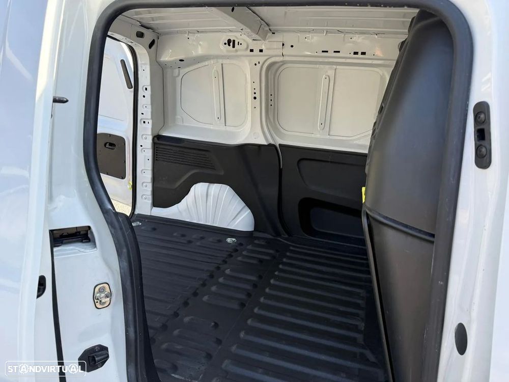 Peugeot Partner  1.5 BlueHDI CX 6 3 LUG - 14