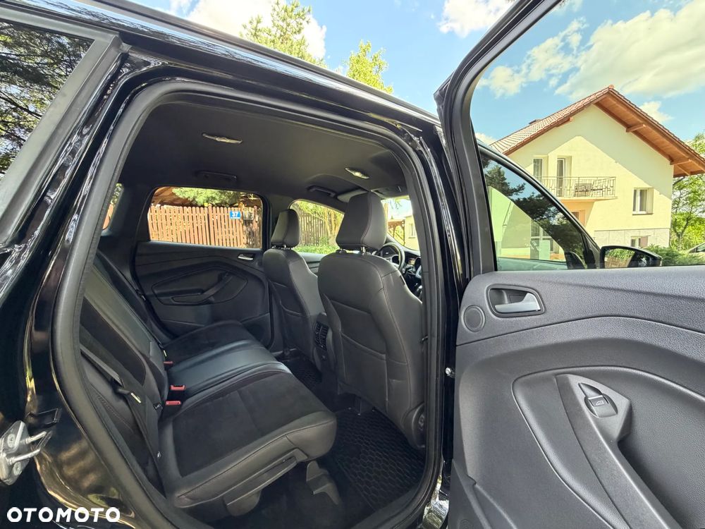 Ford Kuga 1.5 EcoBoost 4x4 ST-Line - 29
