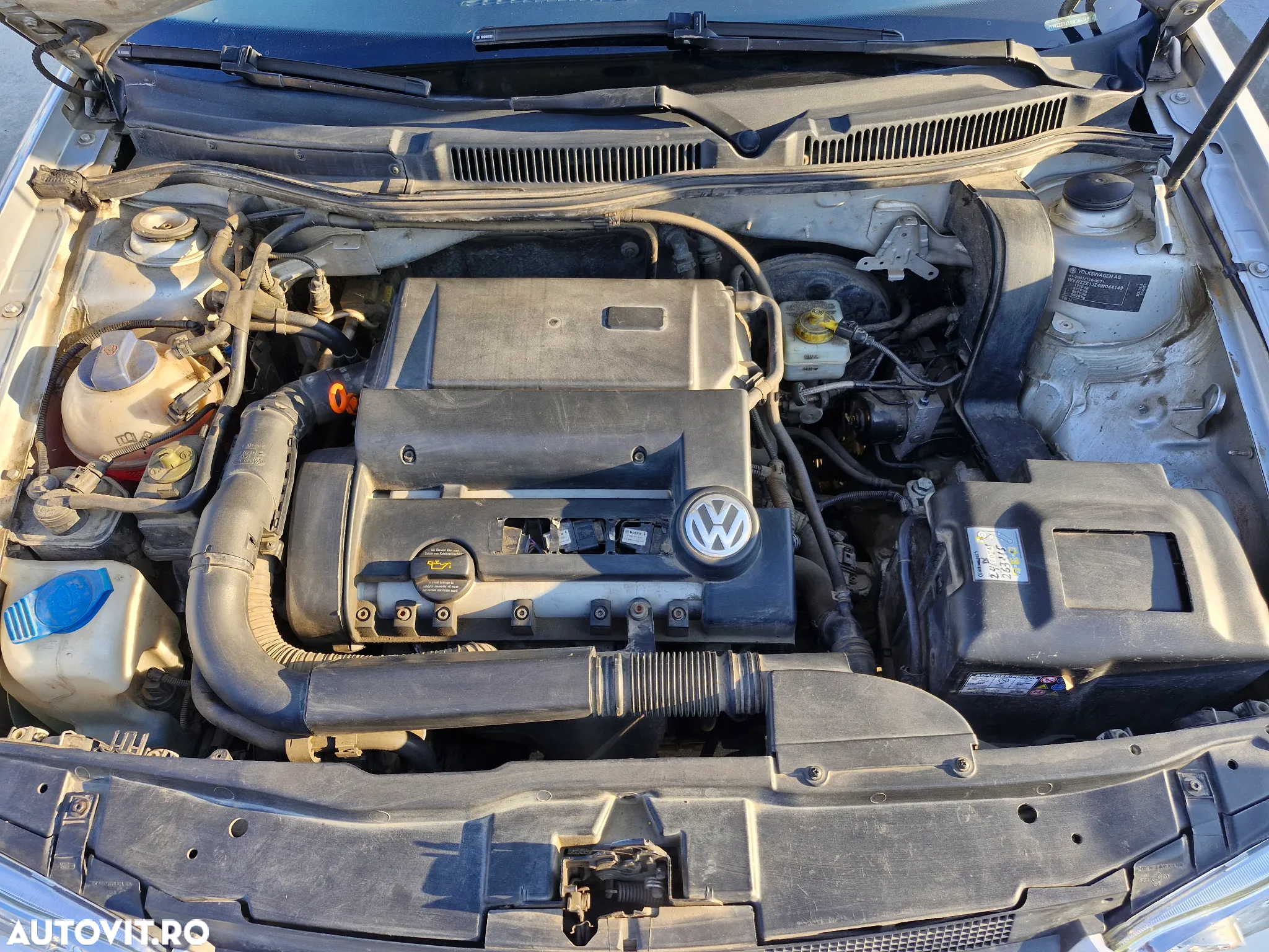 Volkswagen Golf 1.4 - 10