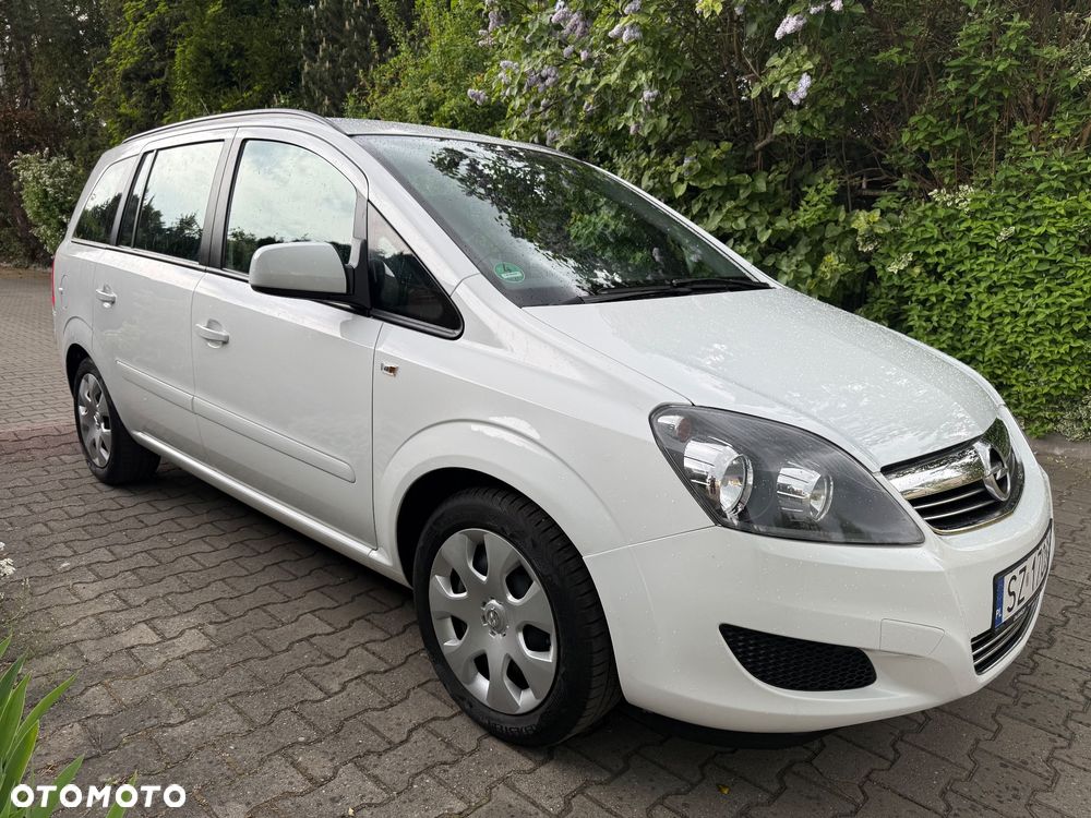 Opel Zafira 1.8 Family - 25