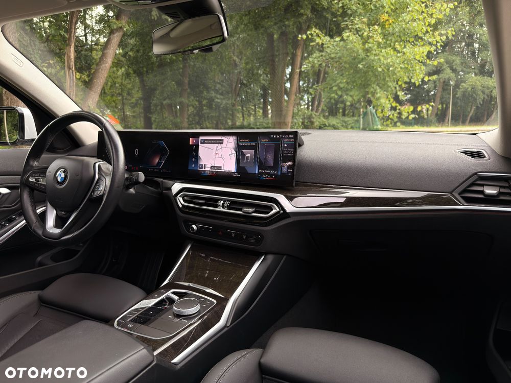 BMW Seria 3 320d xDrive MHEV Luxury Line - 6