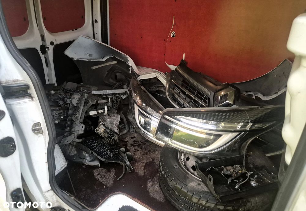 Renault Trafic - 11