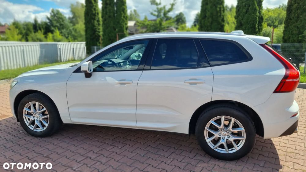 Volvo XC 60 D4 Geartronic Momentum Pro - 11