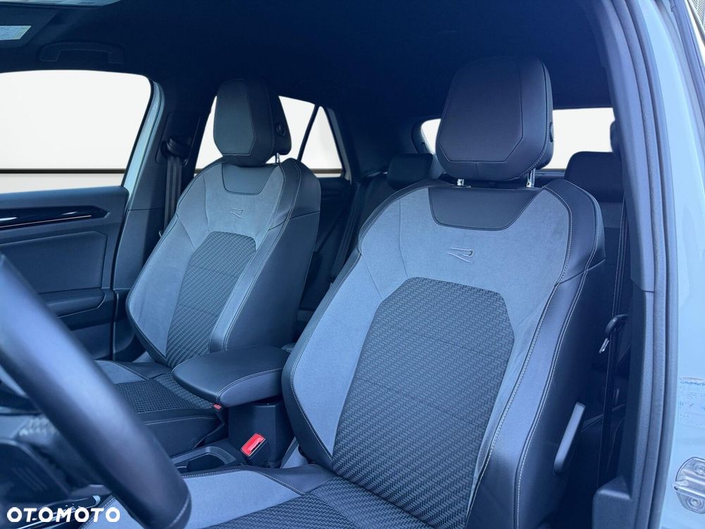 Volkswagen T-Roc - 14