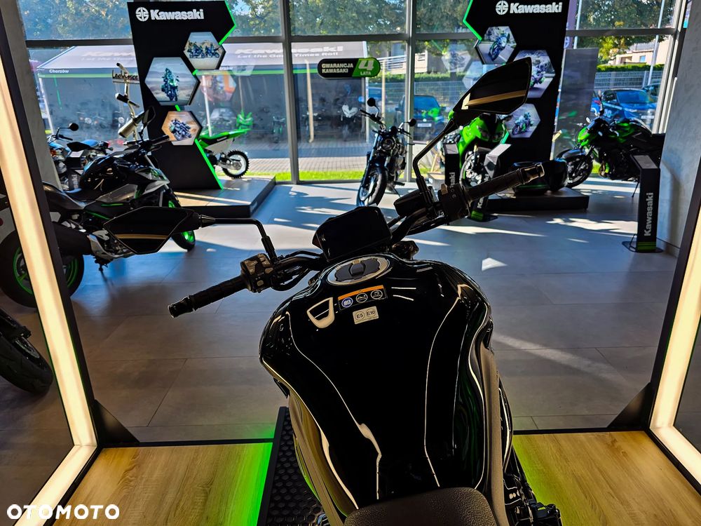 Kawasaki Z 900 - 6