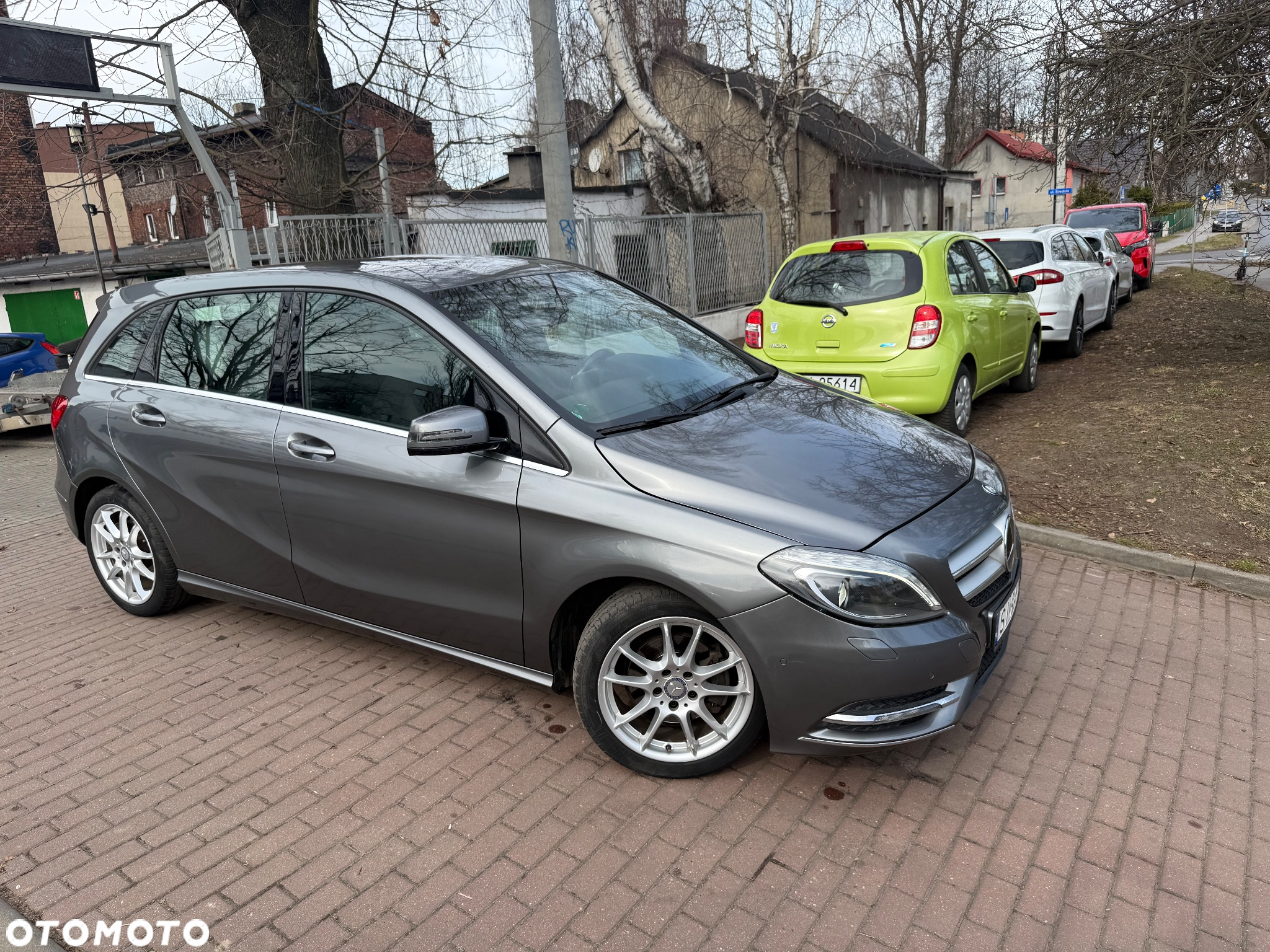 Mercedes-Benz Klasa B 180 CDI (BlueEFFICIENCY) 7G-DCT - 8