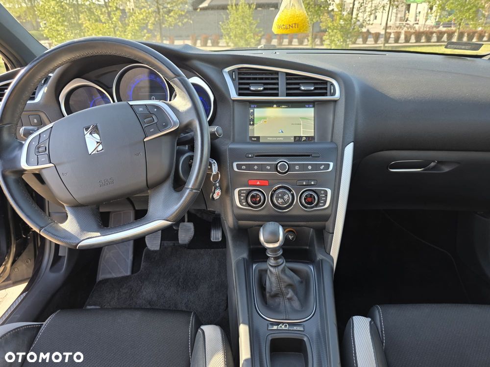 Citroën DS4 PureTech 130 Stop&Start Limited Edition 1955 - 7