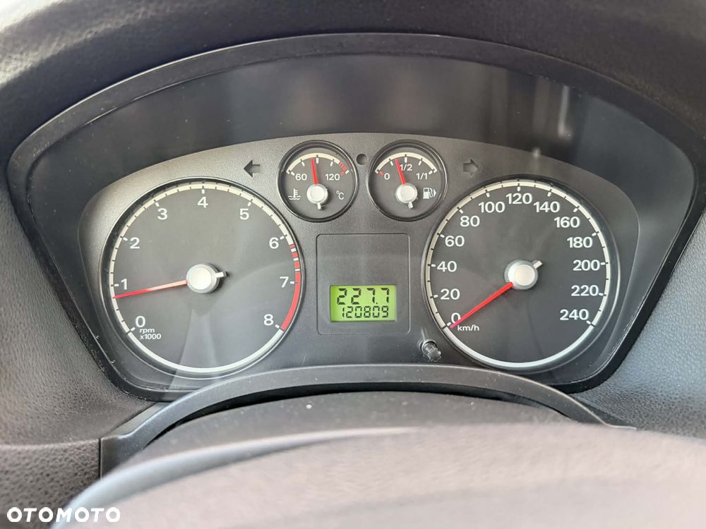 Ford Focus 1.6 Ambiente - 15