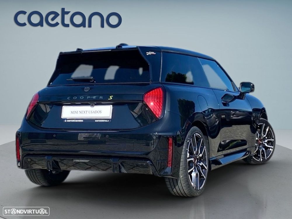MINI 3 Portas Cooper SE JCW XL - 2