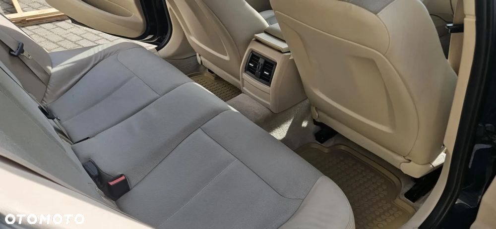 BMW Seria 3 - 11