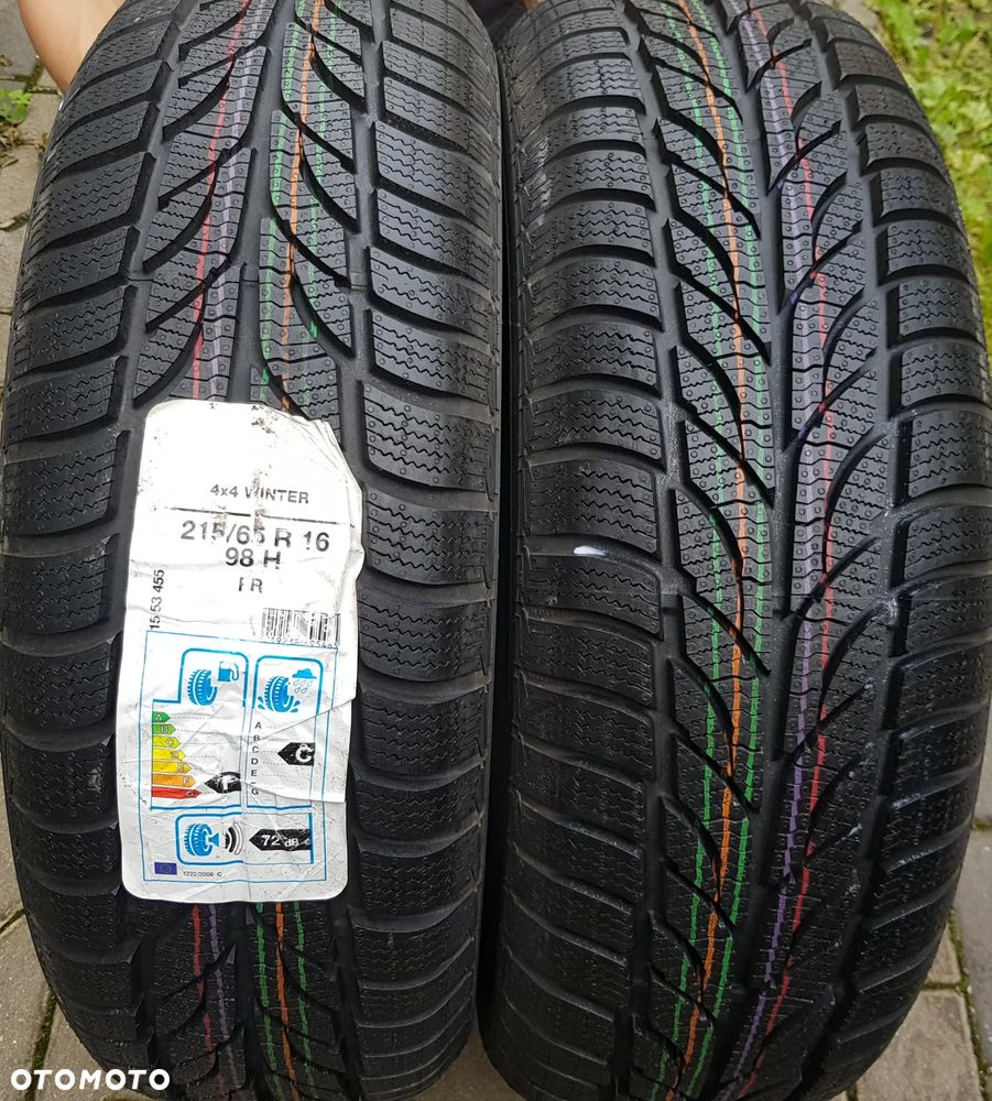 2x 215/65R16 Paxaro 4x4 Winter Para opon zimowych - 1