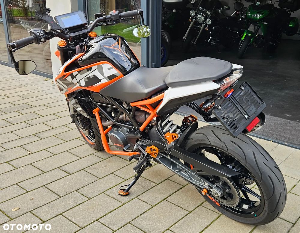 KTM Duke - 19