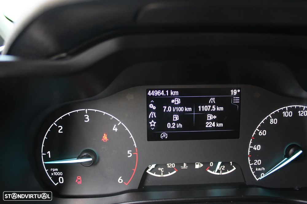 Ford Transit-Connect - 8