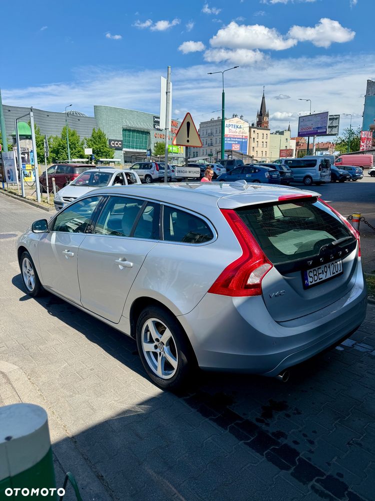 Volvo V60 D3 Ocean Race - 17
