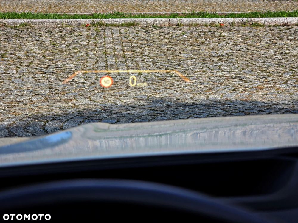 BMW Seria 3 320d Touring xDrive M Sport - 29