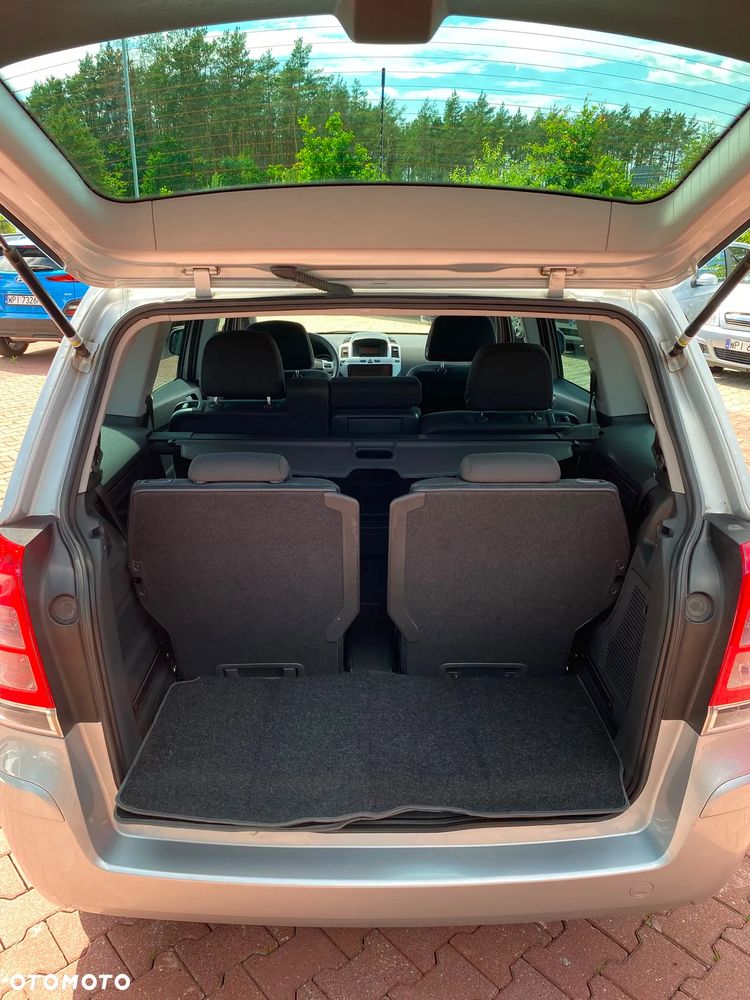 Opel Zafira 1.6 ECOFLEX Design Edition - 8