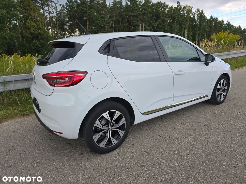 Renault Clio TCe 90 INTENS - 3