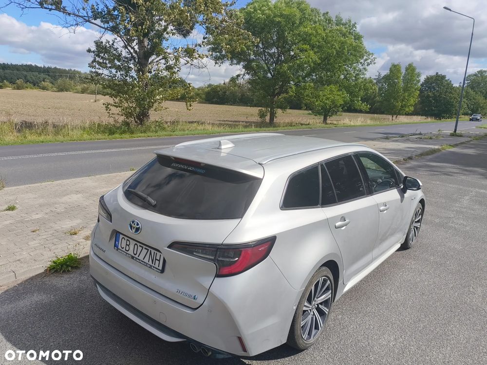 Toyota Corolla - 5