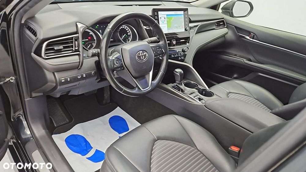 Toyota Camry 2.5 Hybrid Comfort CVT - 10