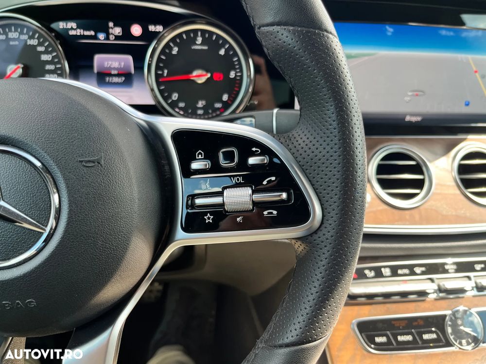 Mercedes-Benz E 220 d T-Modell 4MATIC Aut - 18
