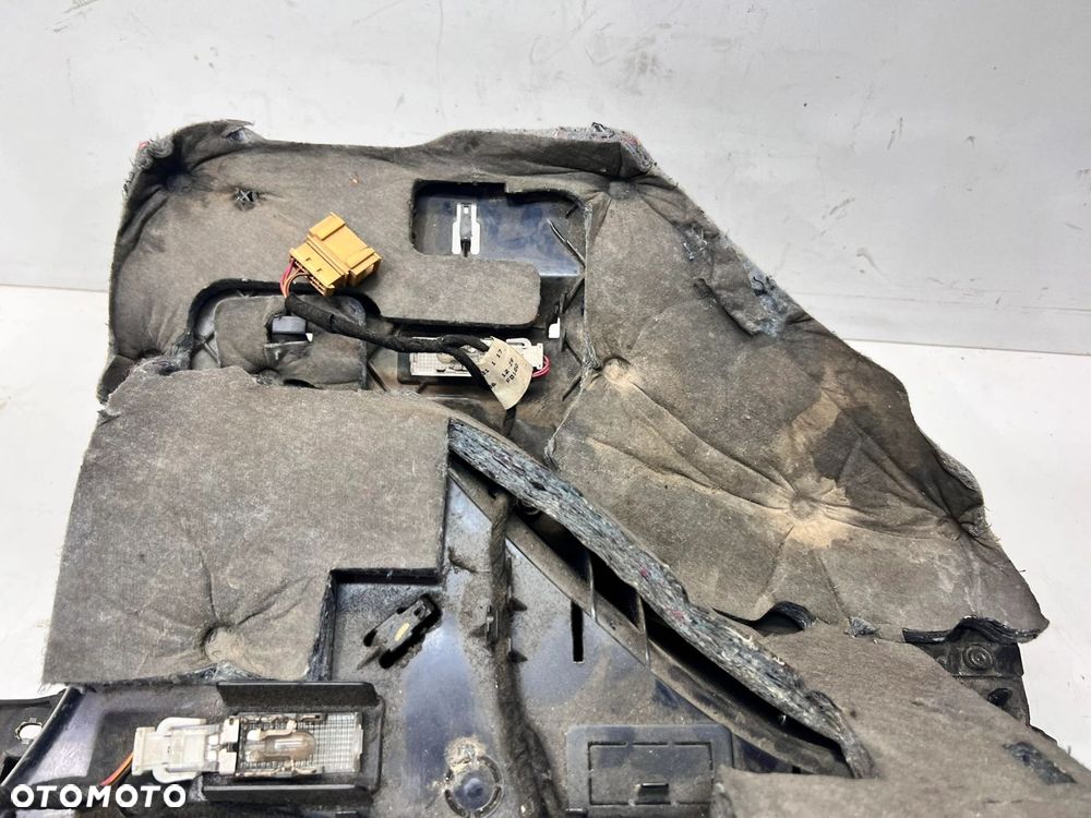 SCHOWEK PASAŻERA AUDI A4 B6 B7 8E1857035 1/25 - 9