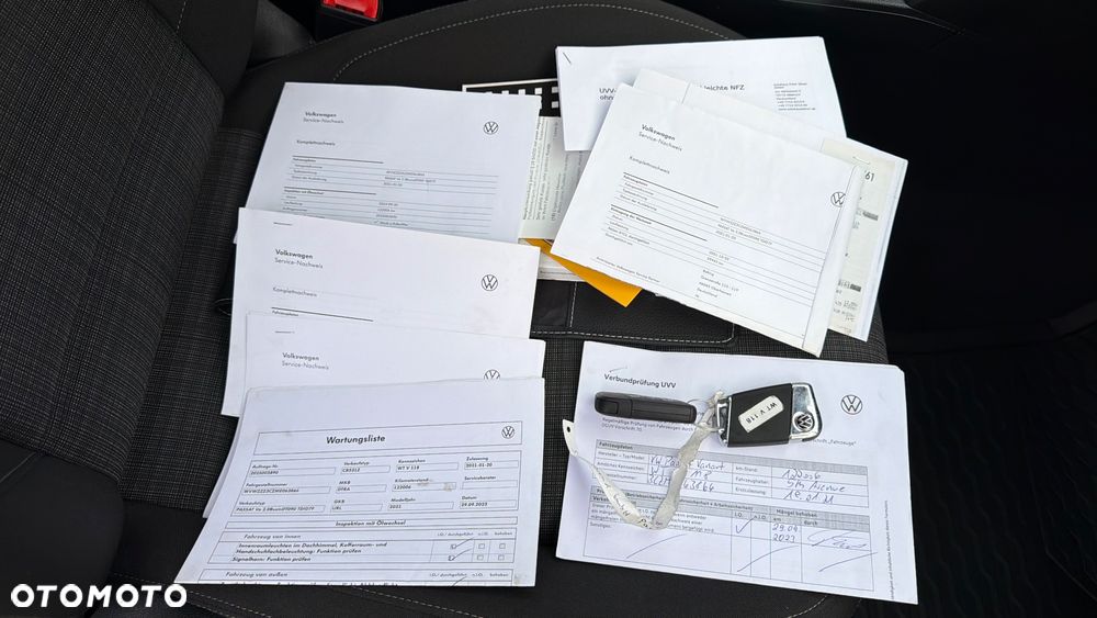 Volkswagen Passat 2.0 TDI SCR DSG - 14