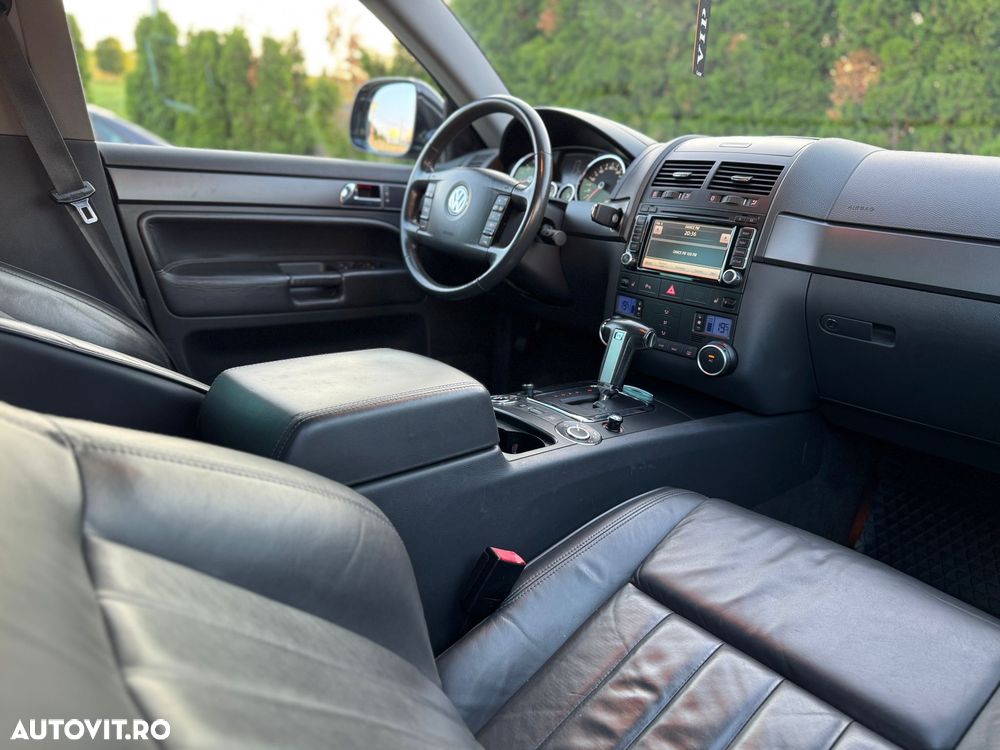 Volkswagen Touareg - 8