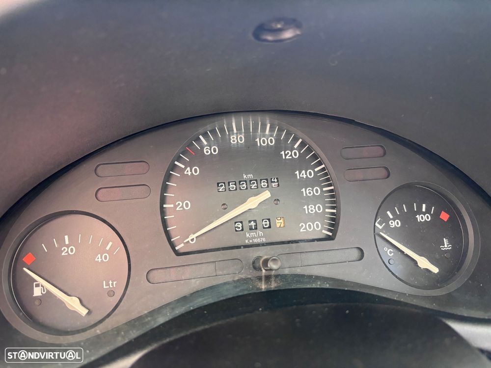 Opel Corsa 1.5 TD - 8